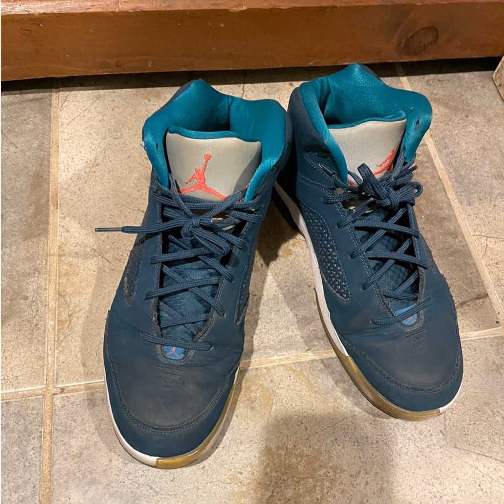 Size 10 Jordan Flight Remix